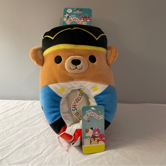 NWT Squishmallow Baron Christmas Nutcracker Soldier Bear Slippers Kids Size 13-1 - Picture 1 of 4